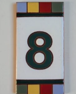 NÚMERO 8 - QUADRADINHO COLORIDO