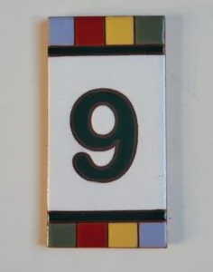 NÚMERO 9 - QUADRADINHO COLORIDO